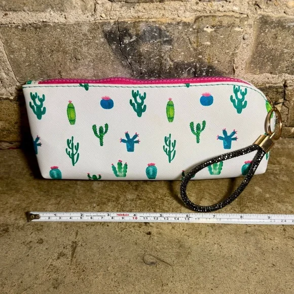 Pickleball accessories gift bag cosmetic pouch luggage bag tag charm pins - Picture 9 of 12